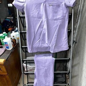 Figs lavender matching scrub set